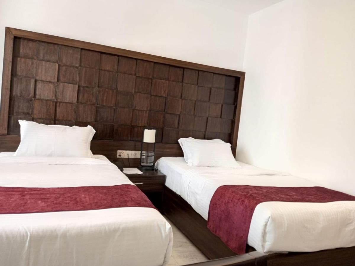 Shada Pathor Hotel & Resort Companiganj Екстериор снимка