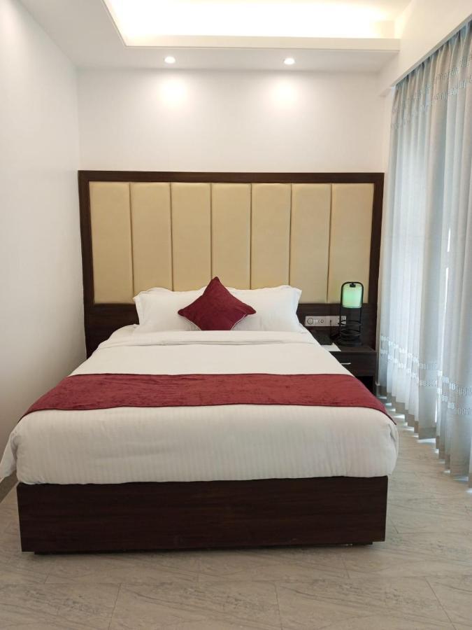 Shada Pathor Hotel & Resort Companiganj Екстериор снимка