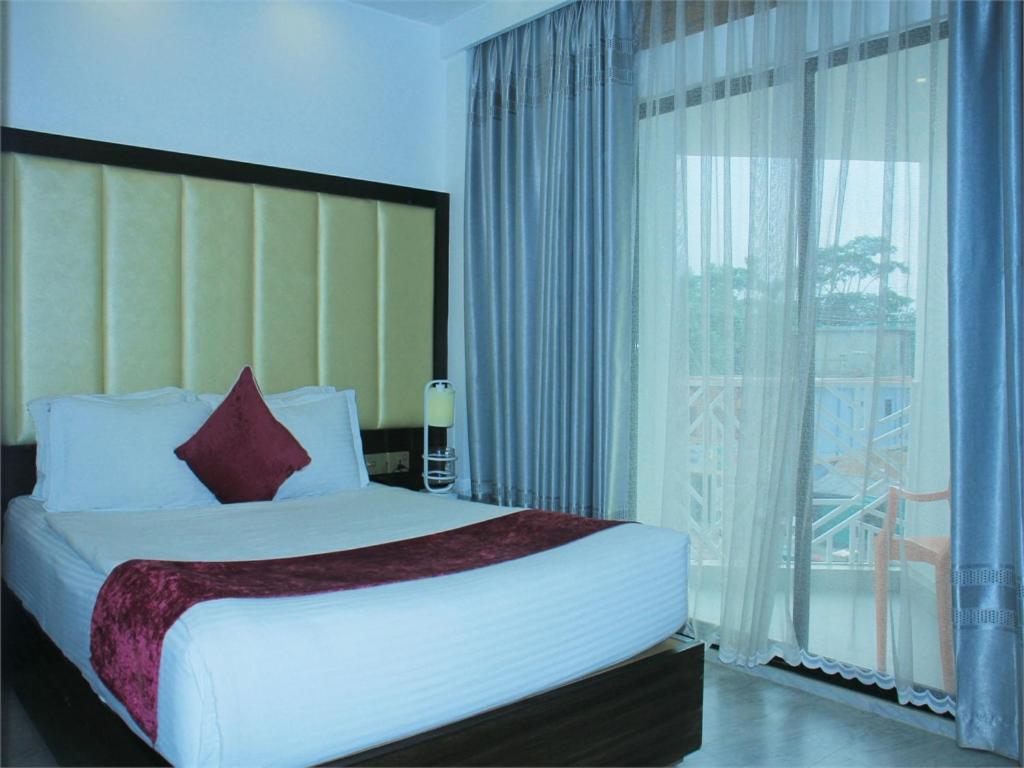 Shada Pathor Hotel & Resort Companiganj Екстериор снимка