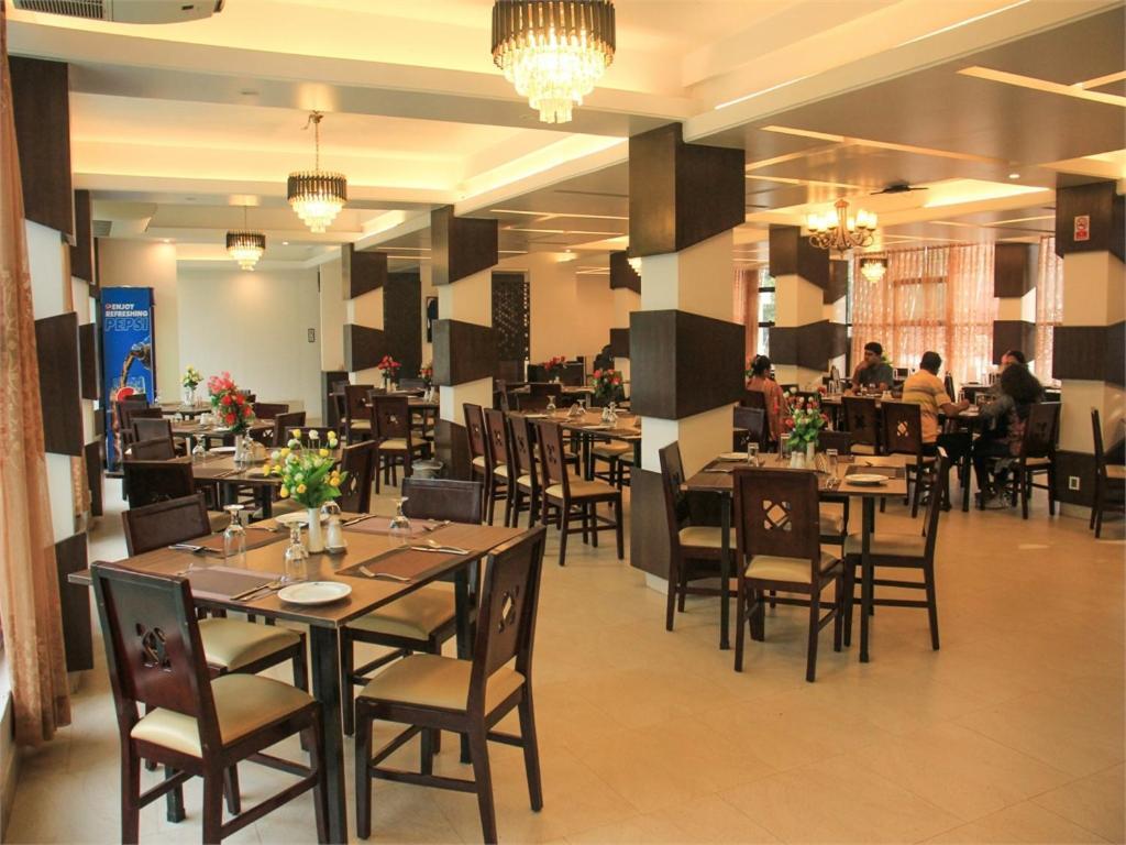 Shada Pathor Hotel & Resort Companiganj Екстериор снимка